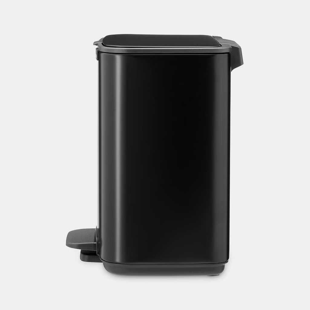 Бак для сміття Brabantia Bo Pedal Bin, об'єм 4 л, чорний матовий