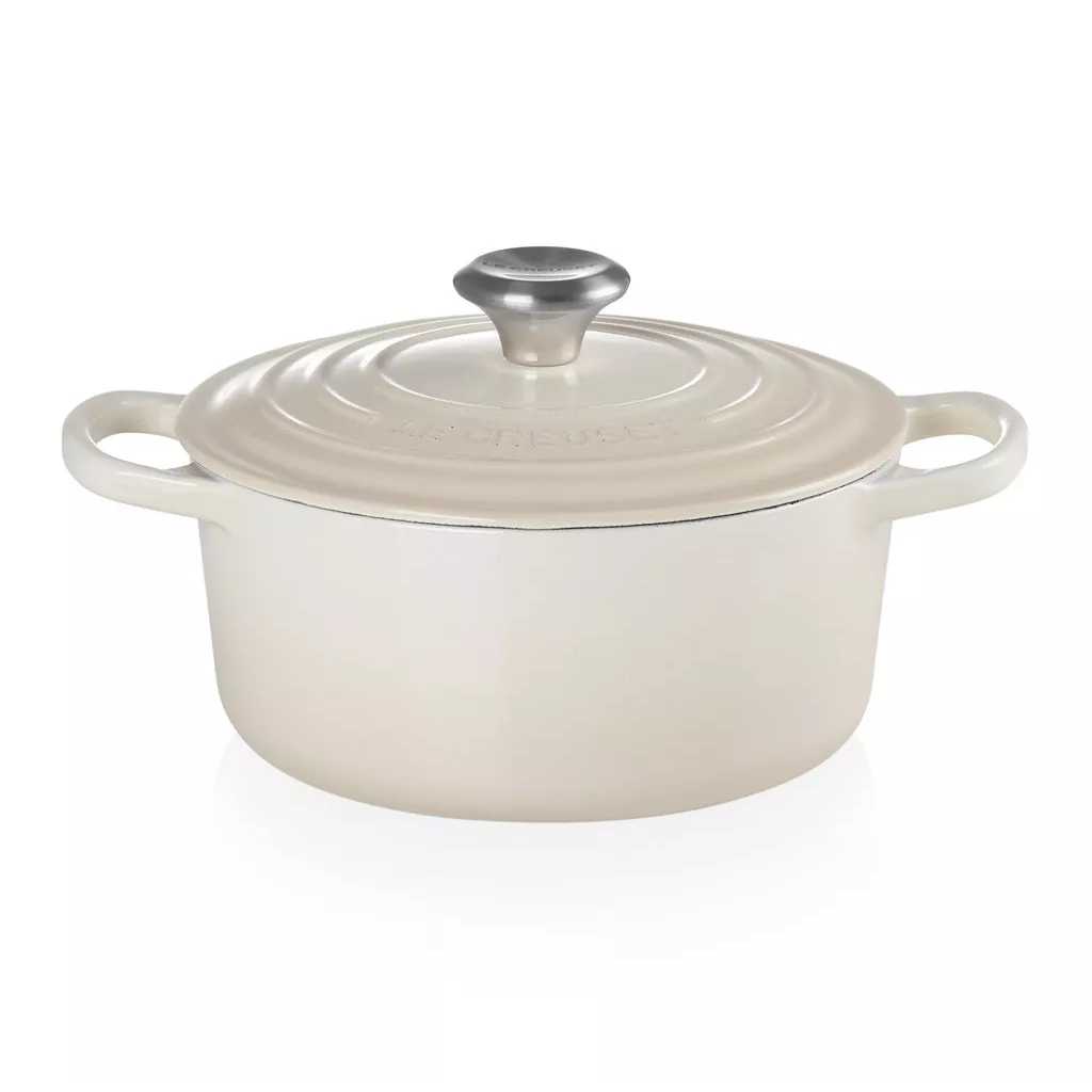 product image - Кастрюля с крышкой Le Creuset CAST IRON, объем 2,4 л, диаметр 20 см, меренга