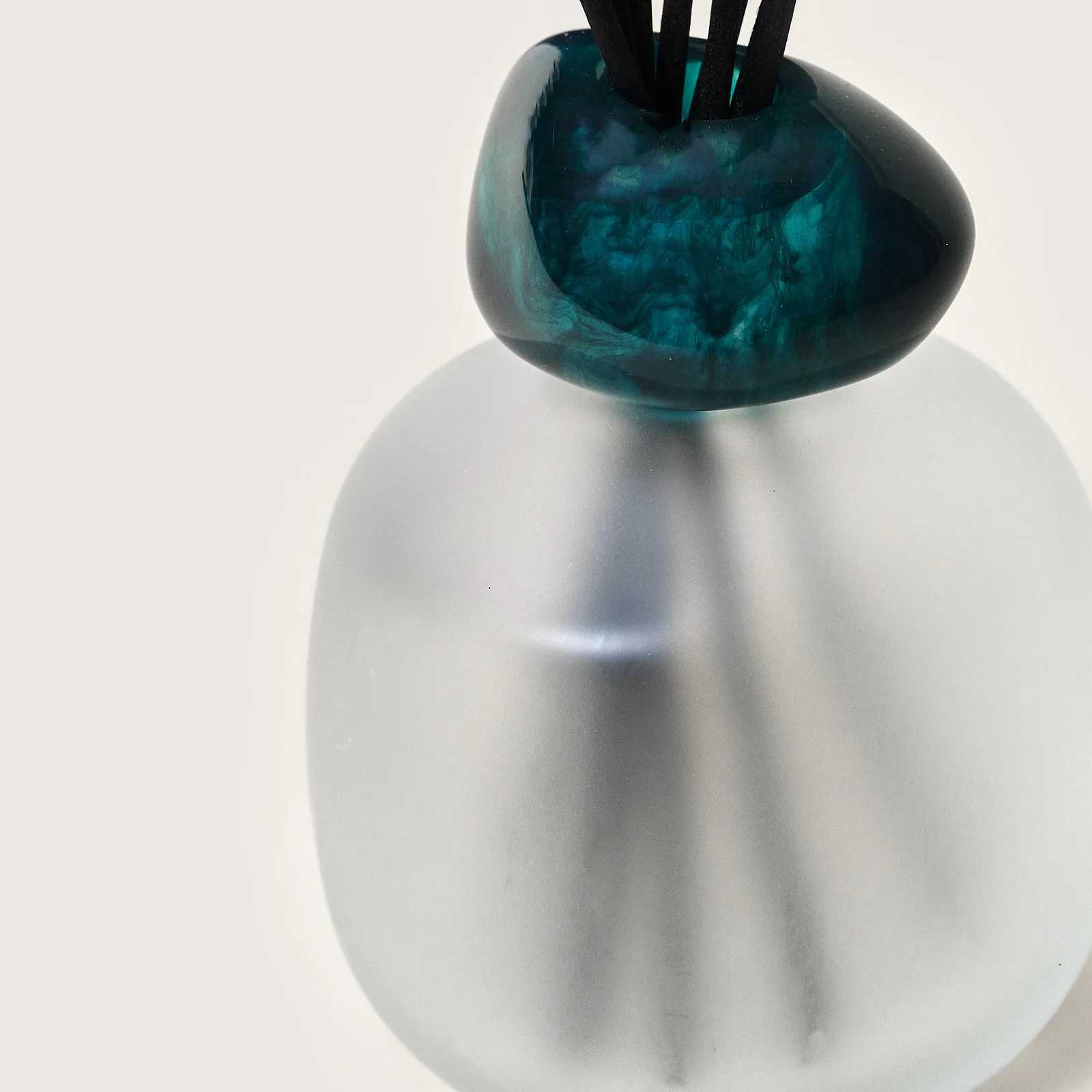 product image - 3 - nav