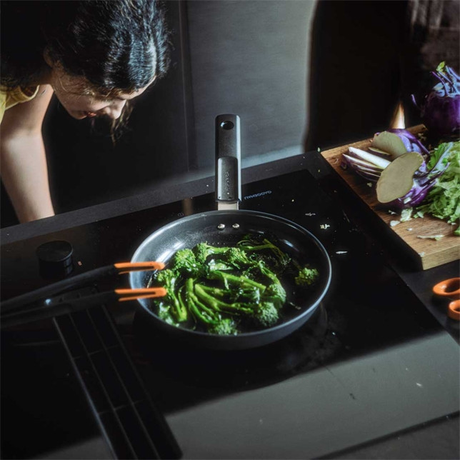 product image - 3 - nav