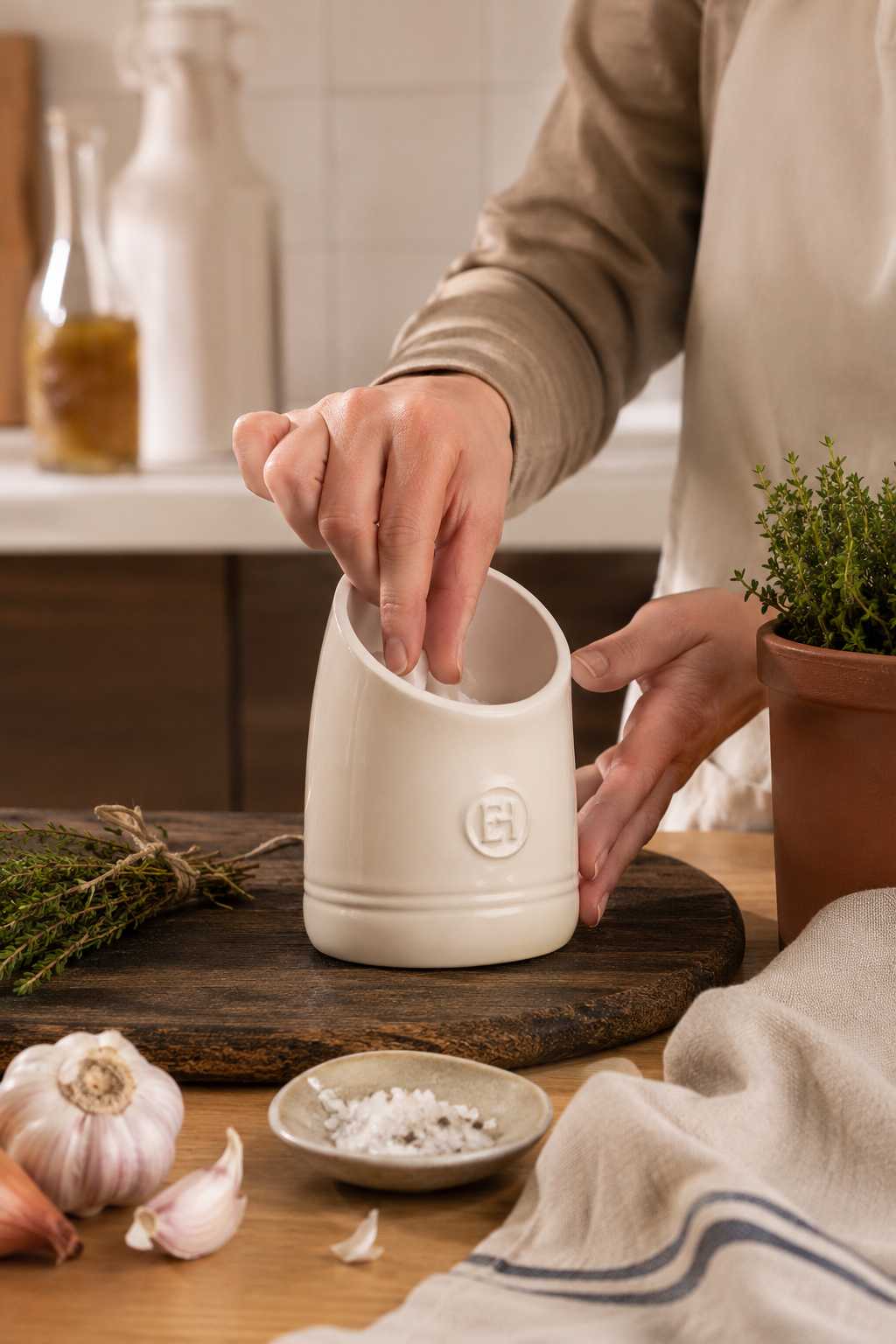 product image - 3 - main