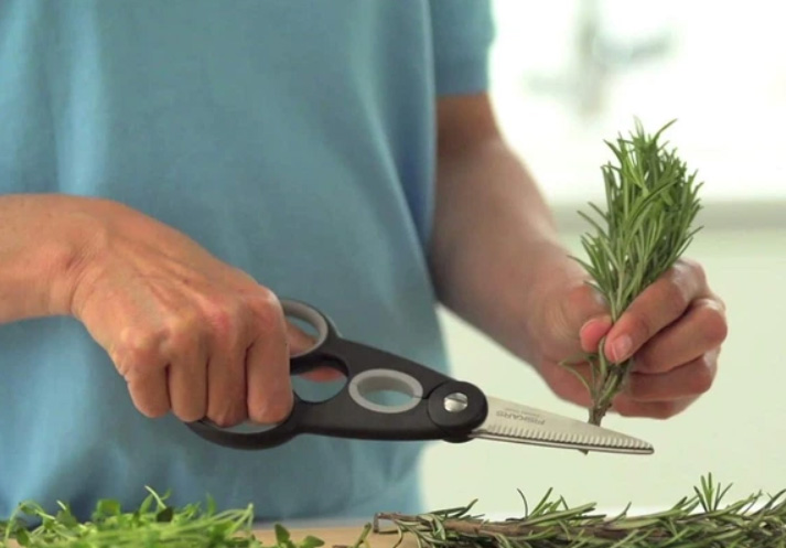 Ножиці кухонні Fiskars Functional Form, довжина 22 см, чорний