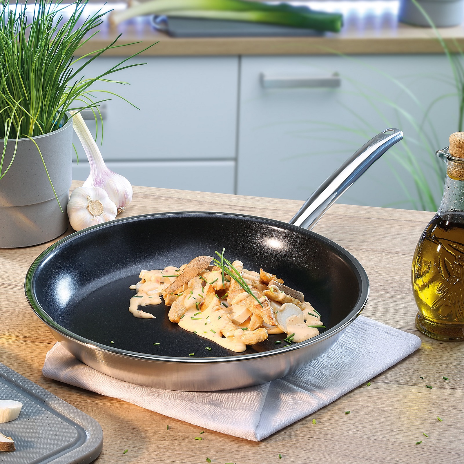 product image - 1 - nav