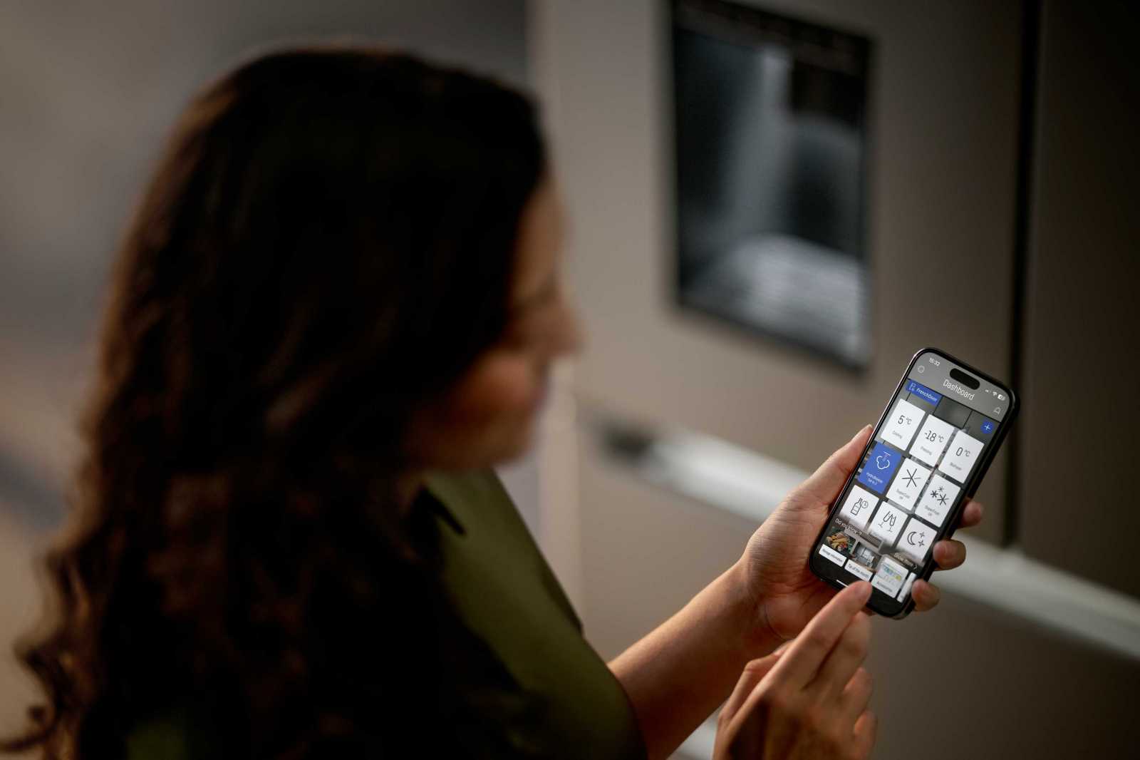 product image - 16 - nav