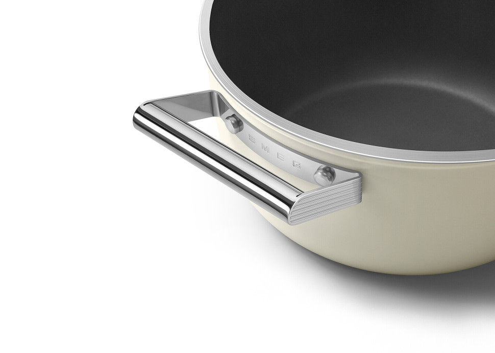 Каструля з кришкою Smeg Smeg 50 Style, об'єм 5,4 л, діаметр 24 см, кремовий