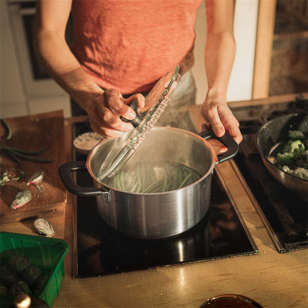 product image - 8 - nav