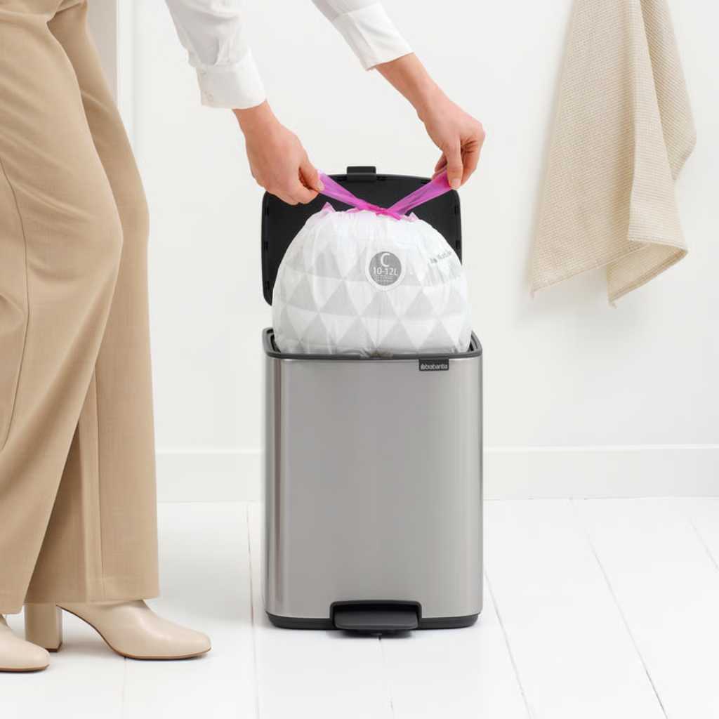 Бак для сміття Brabantia Bo Pedal Bin, об'єм 12 л, сталевий матовий