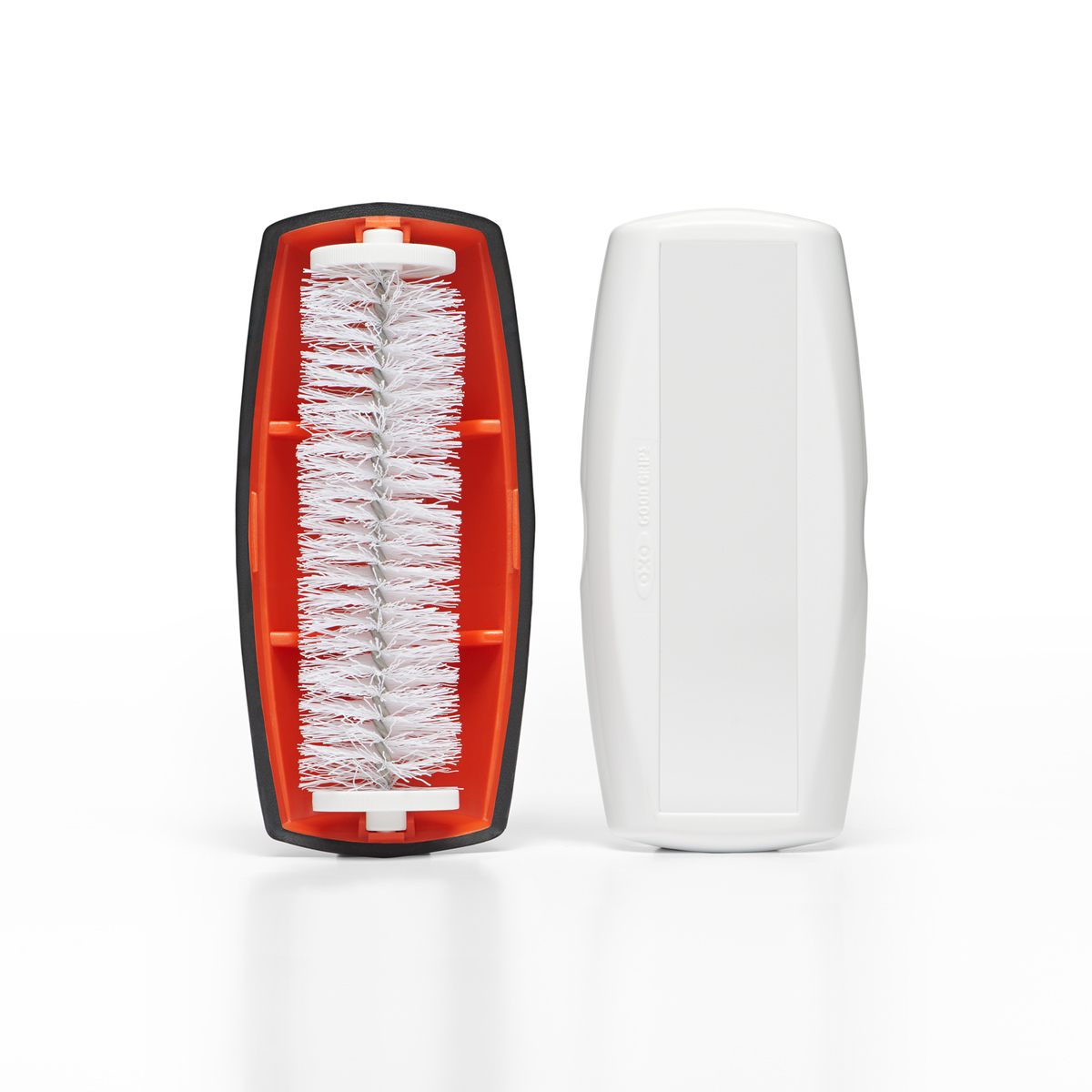 product image - Щетка OXO CLEANING, 53х17х13 см, белый