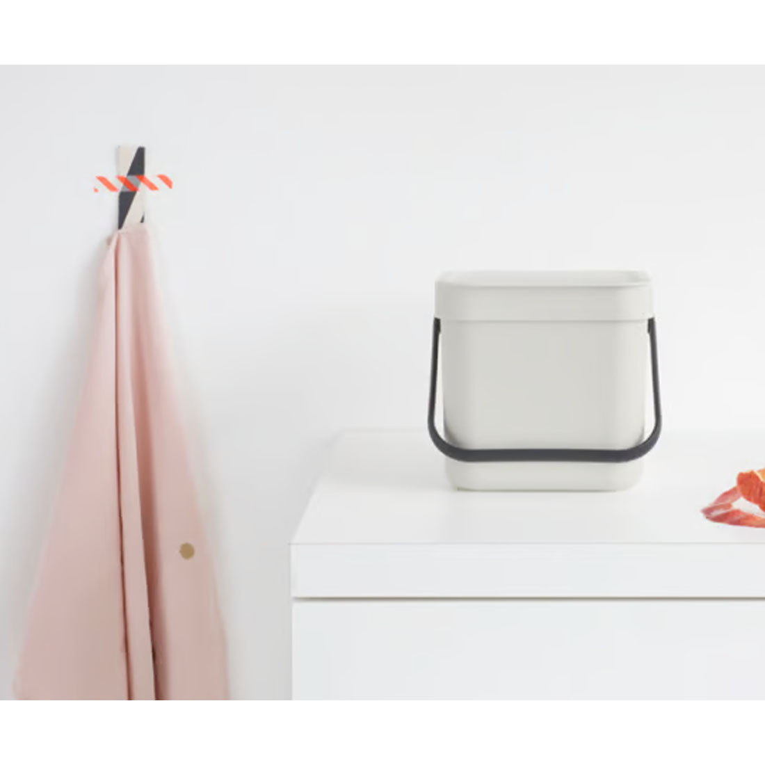 product image - 4 - nav