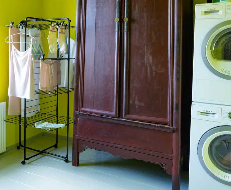 product image - 3 - nav