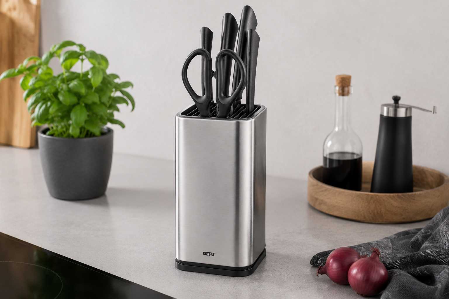 product image - 4 - main