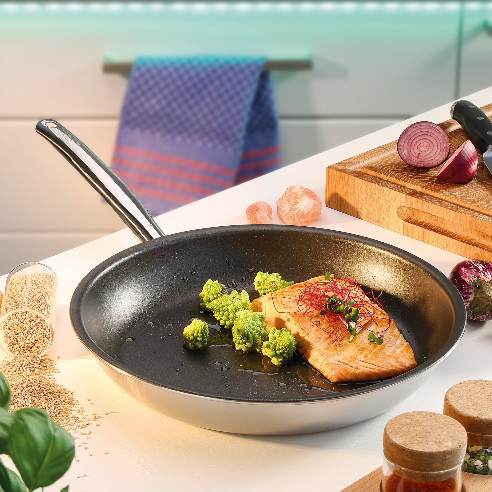 product image - 1 - main