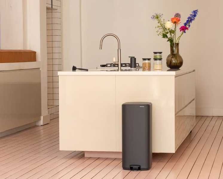 product image - 5 - nav