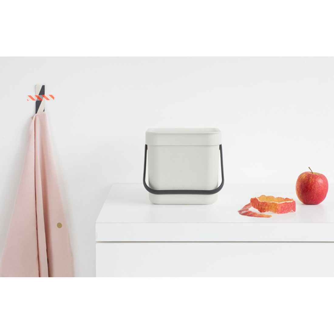 product image - 4 - nav