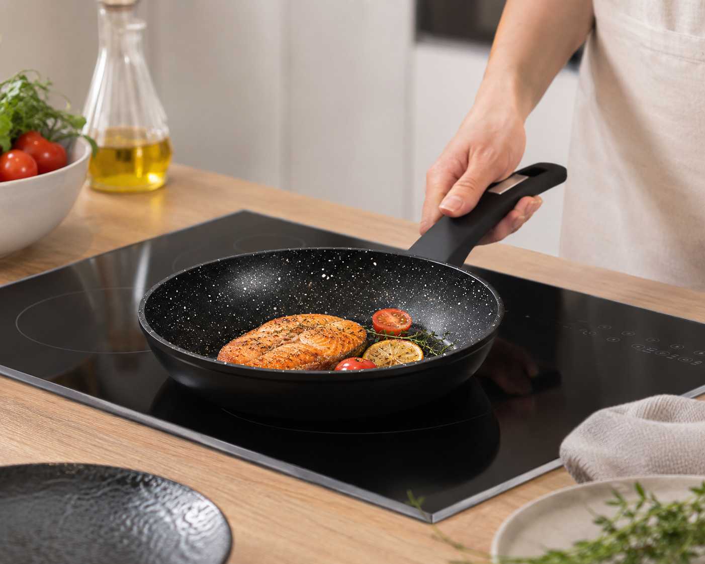 product image - 3 - main