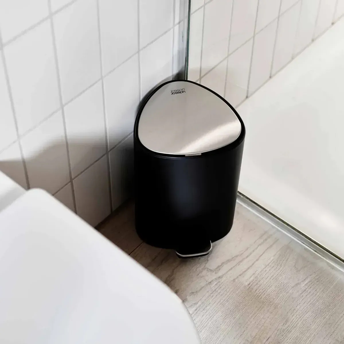 product image - 4 - main