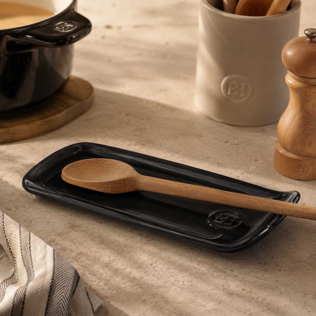 Підставка для ложки Emile Henry KITCHEN TOOLS, 11х15,5 см, чорний