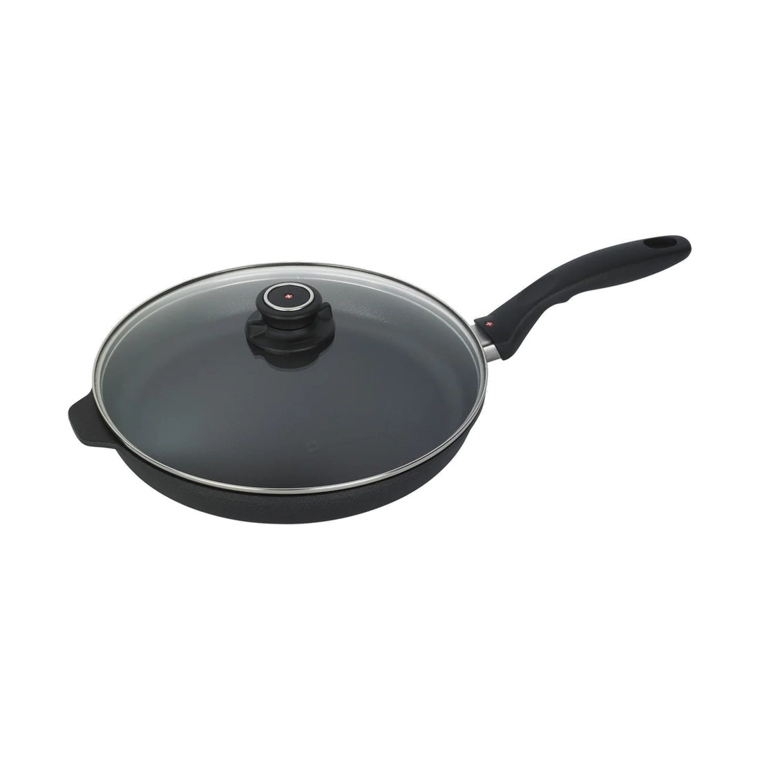 product image - Сковорода с крышкой Swiss Diamond XD INDUCTION, диаметр 28 см, черный