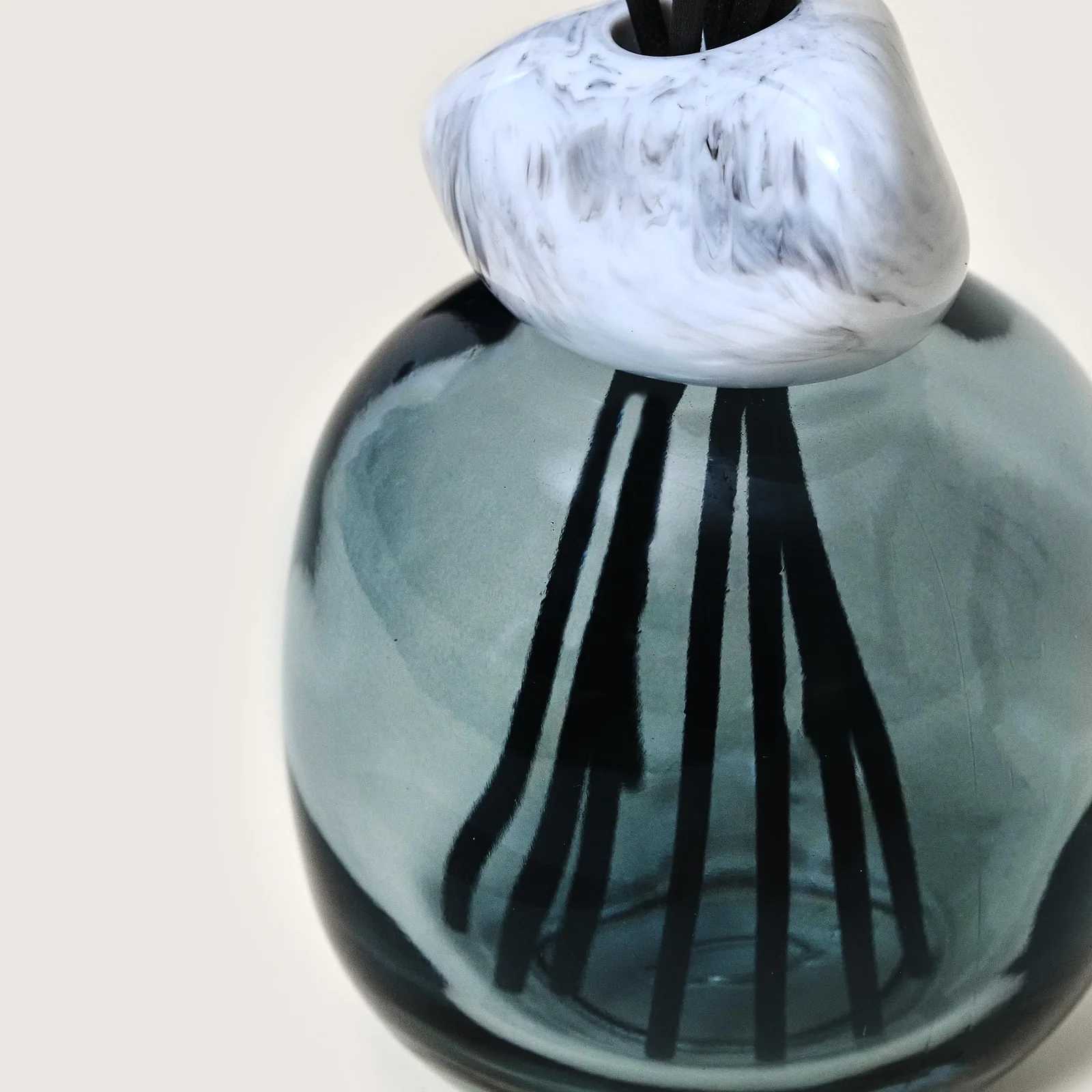 product image - 3 - nav