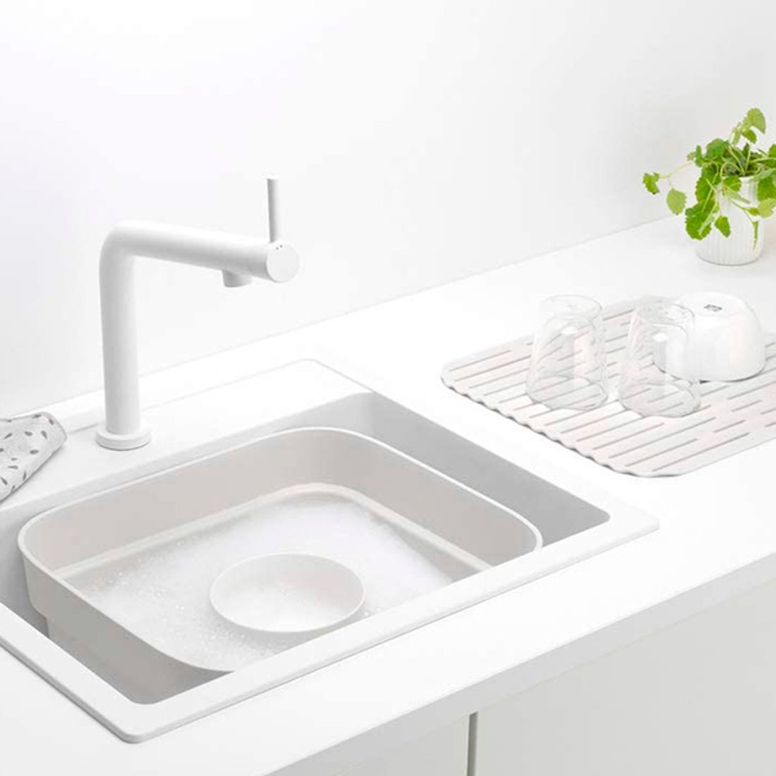 product image - 5 - nav