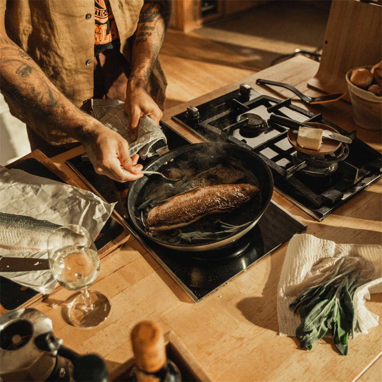 product image - 7 - nav