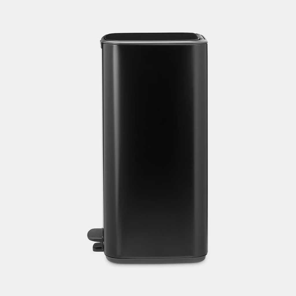 Бак для сміття Brabantia Bo Pedal Bin, об'єм 30 л, чорний матовий