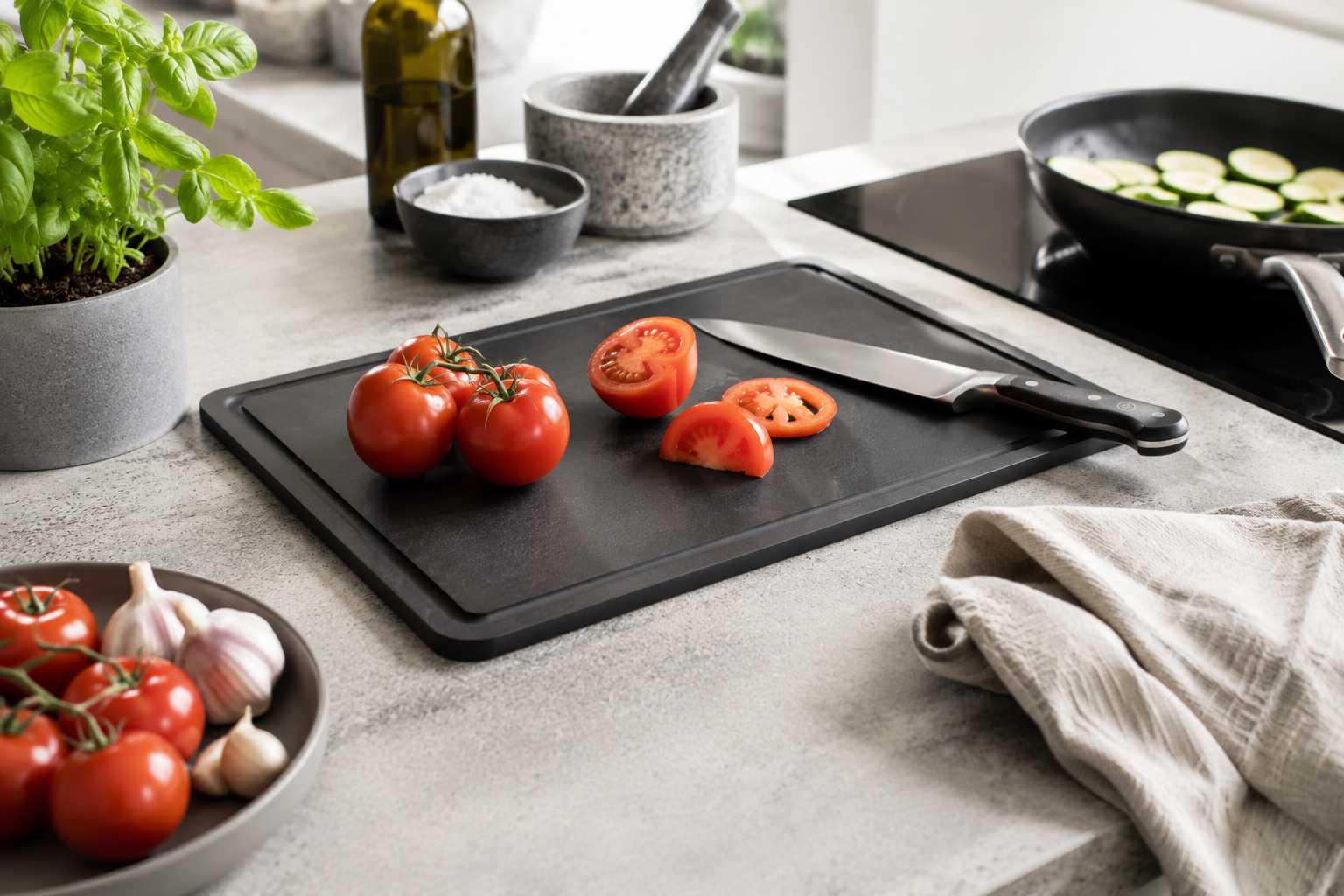 product image - 4 - main
