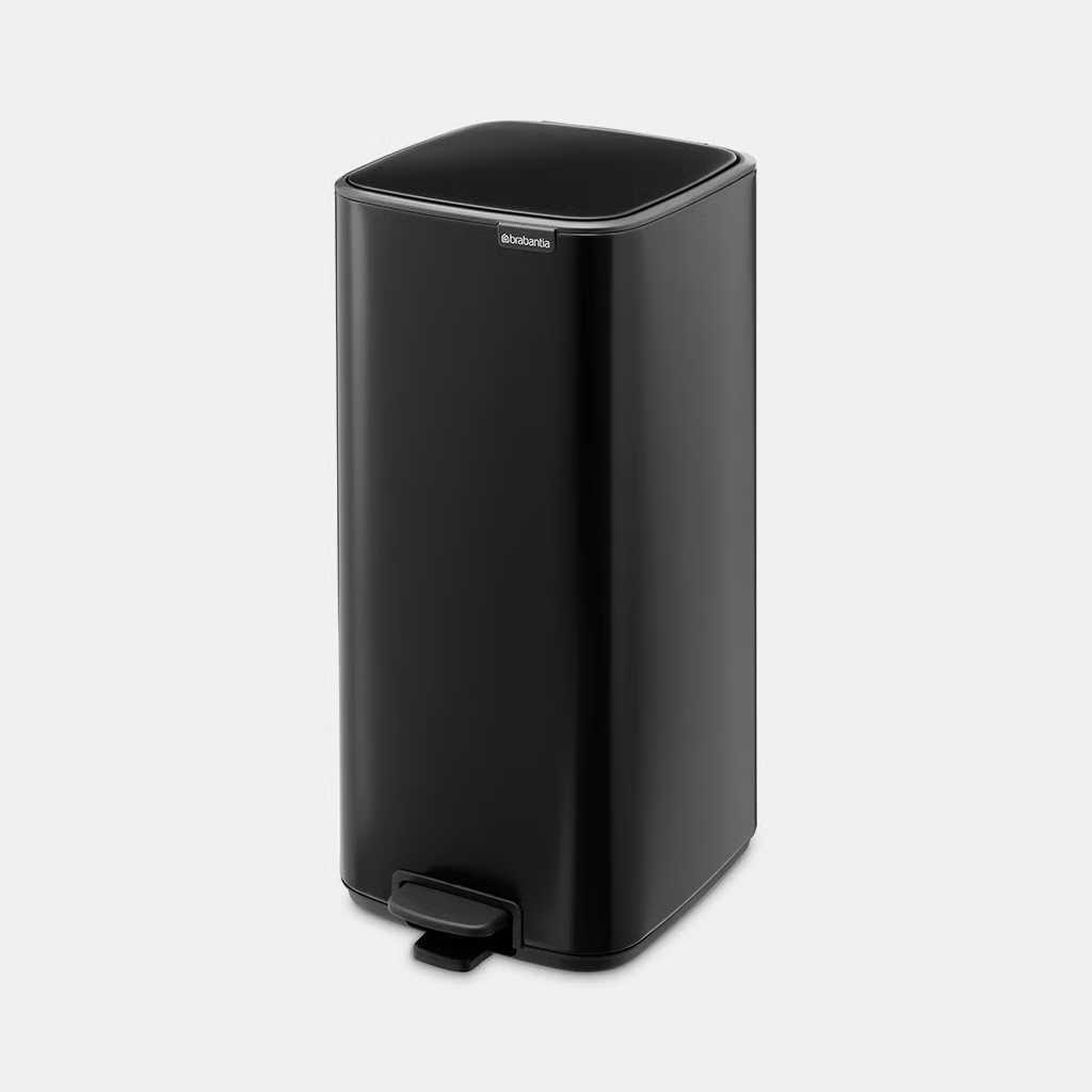 Бак для сміття Brabantia Bo Pedal Bin, об'єм 30 л, чорний матовий