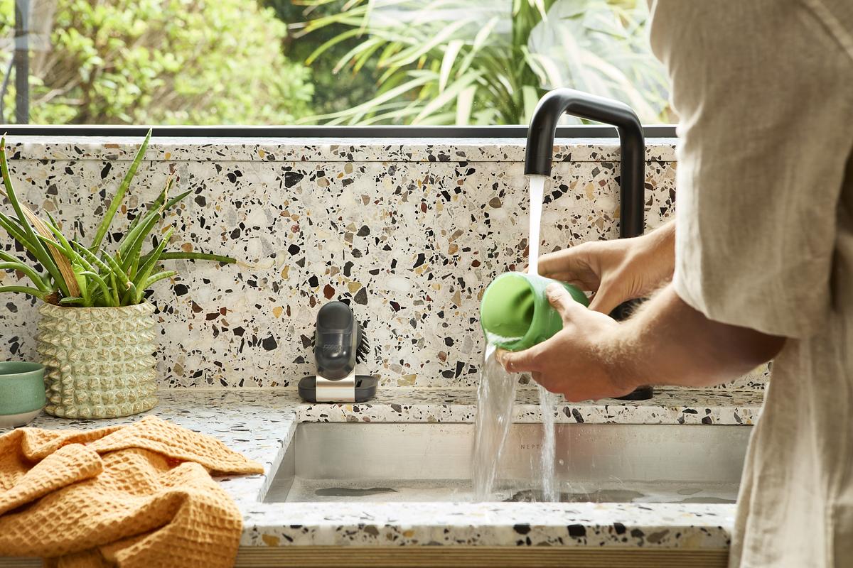 product image - 2 - nav