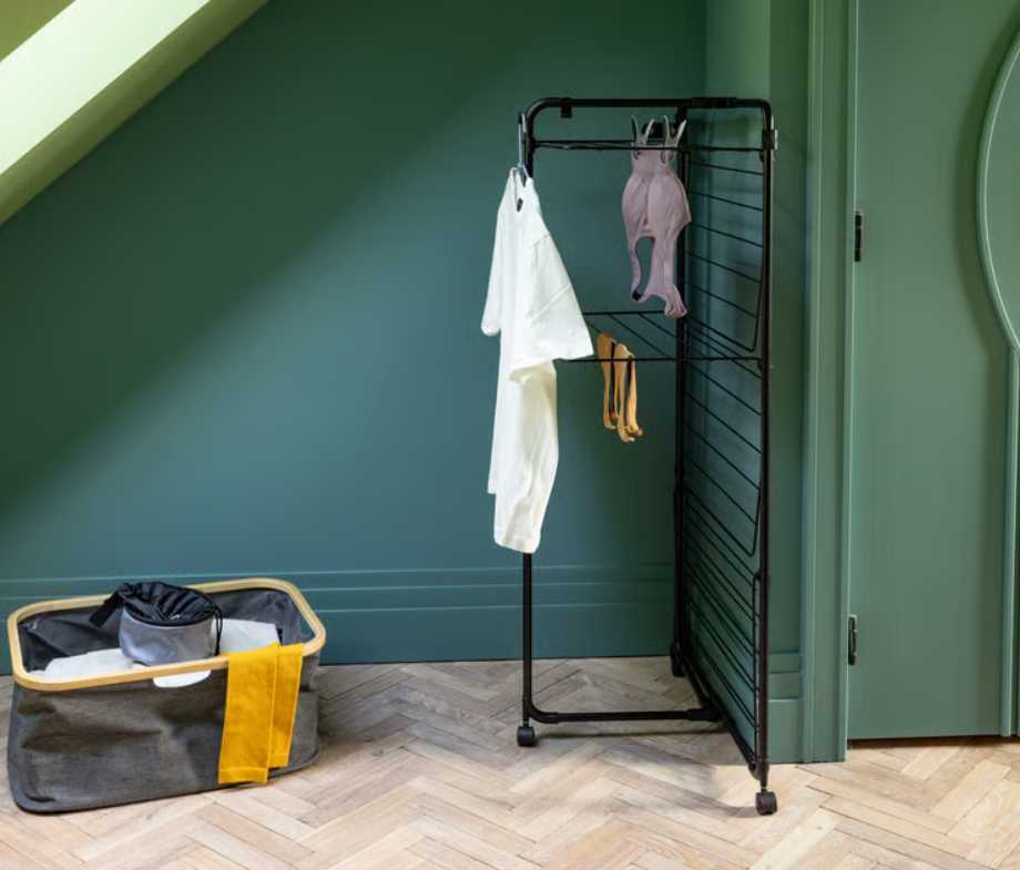 product image - 2 - nav