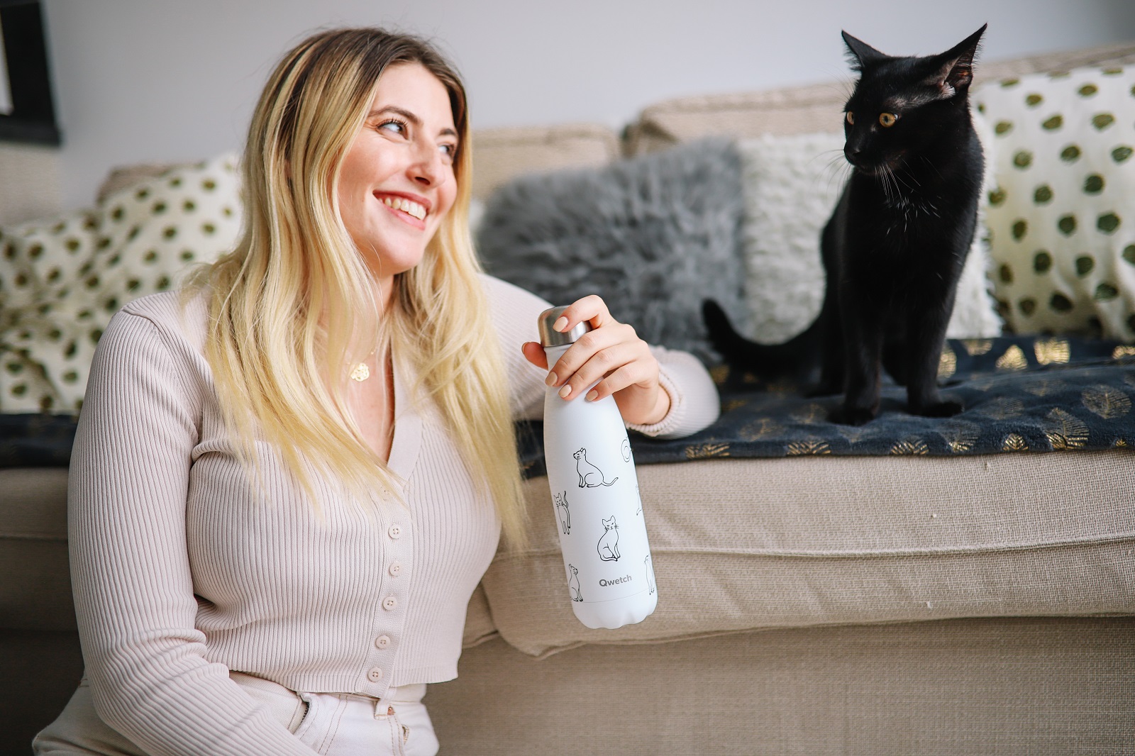 product image - 4 - nav