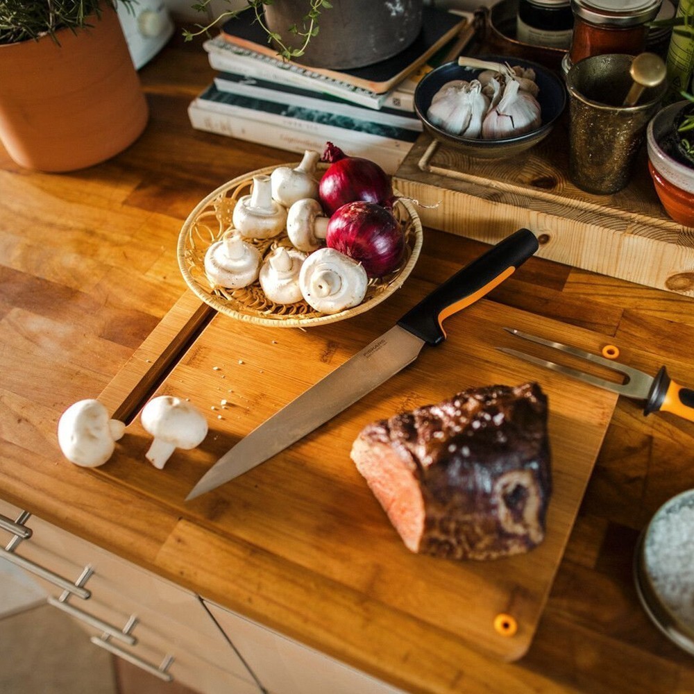 Ніж універсальний Fiskars Functional Form, довжина 21 см, чорний