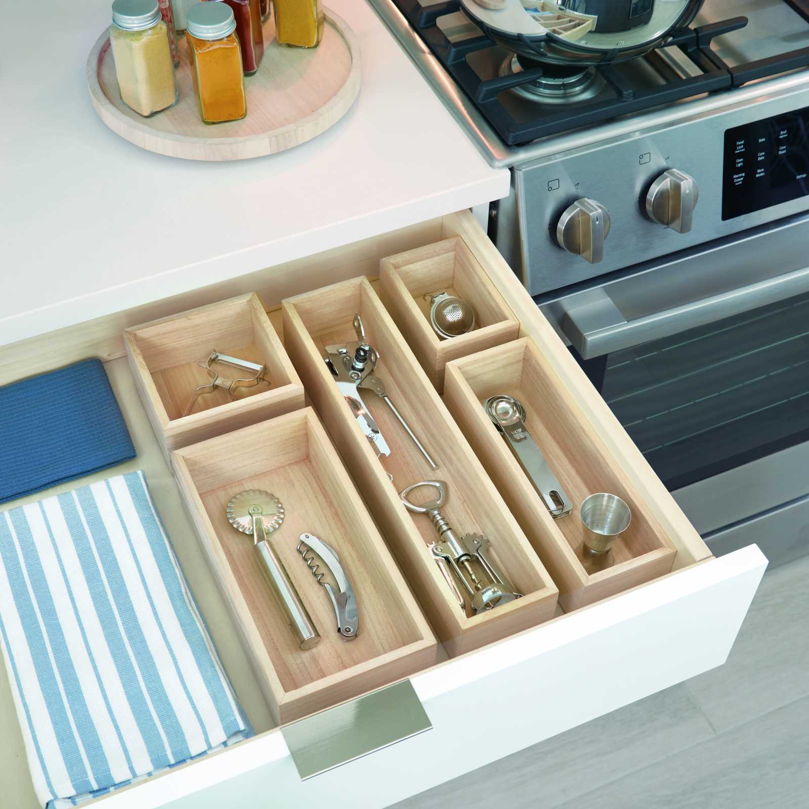 product image - 4 - nav