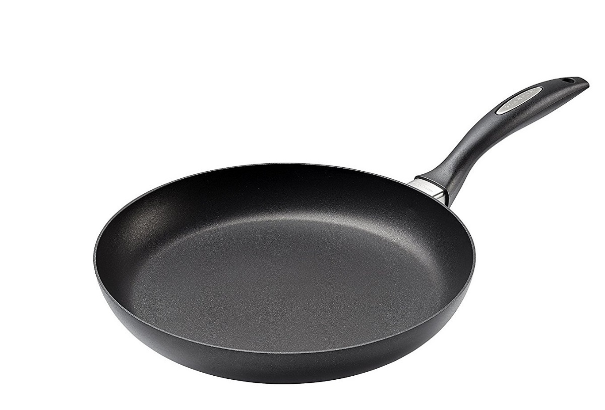 product image - Сковорода з антипригарним покриттям Scanpan IQ, діаметр 28 см, чорний