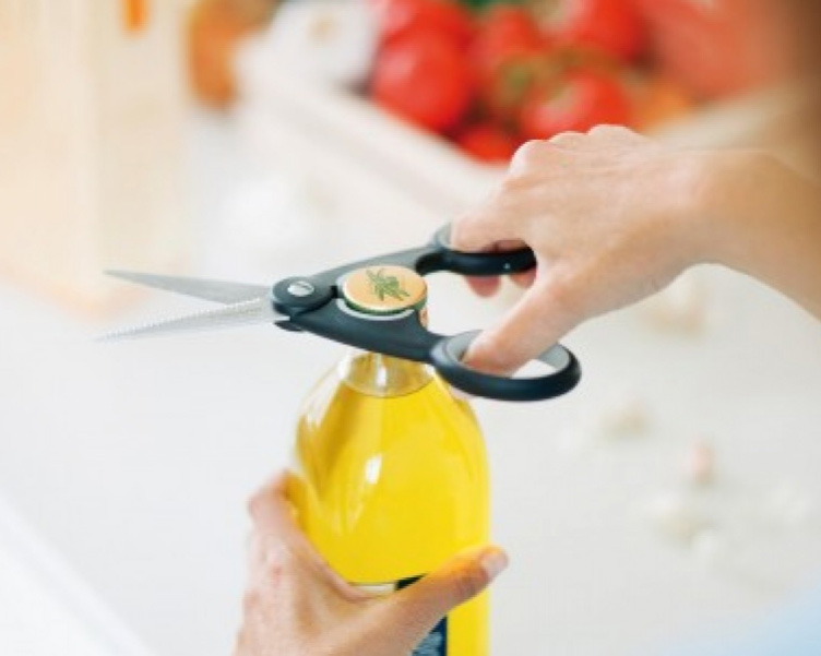 Ножиці для риби кухонні Fiskars Functional Form, довжина 22 см, чорний