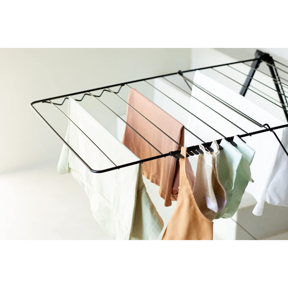 product image - 2 - nav