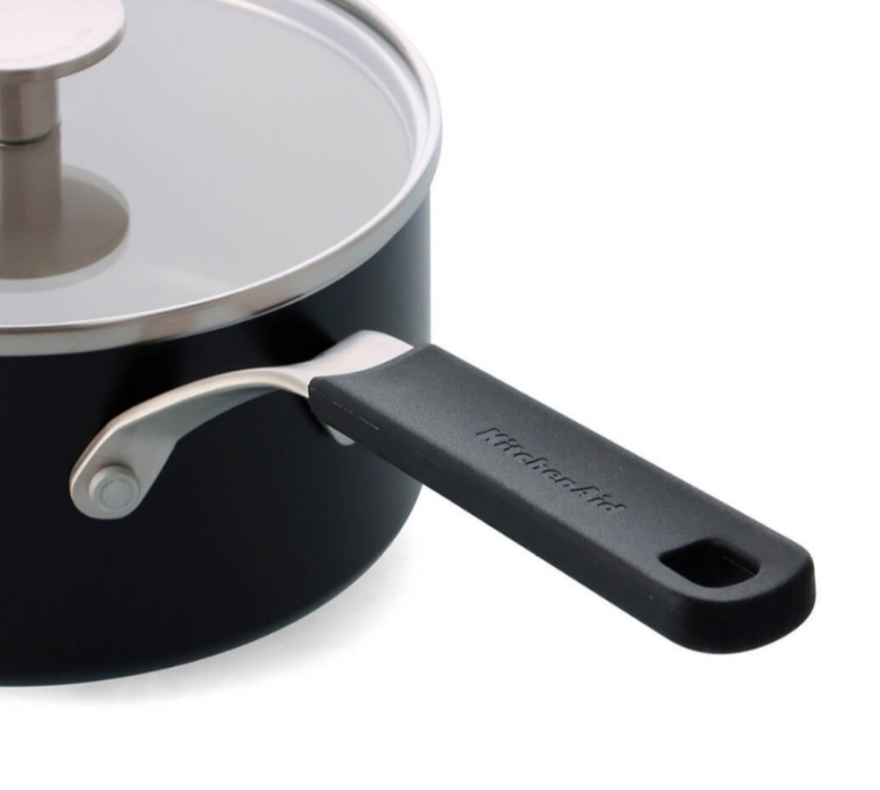 Ківш з кришкою антипригарний KitchenAid Aluminium Ceramic, об'єм 1,6 л, діаметр 16 см, чрний