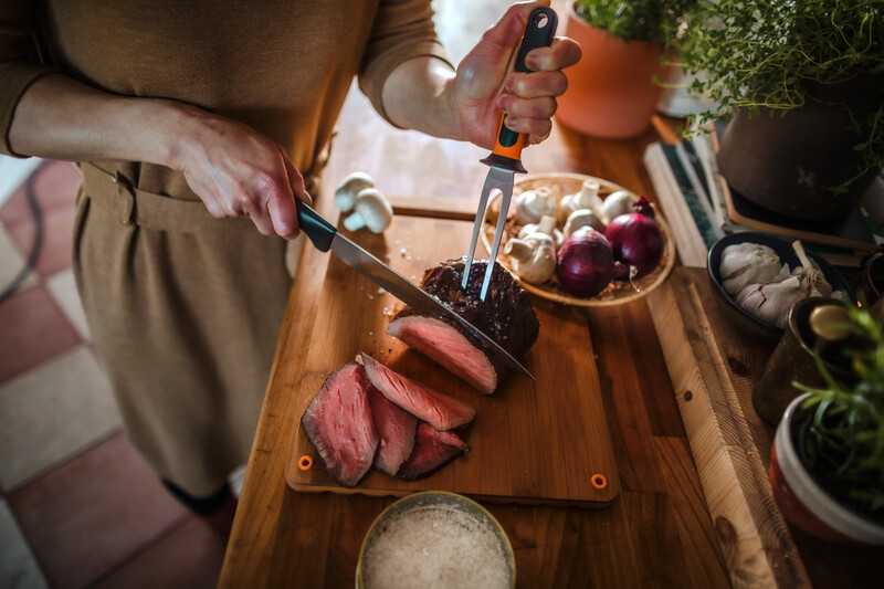Вилка для мяса Fiskars Functional Form, длина 11 см, черный
