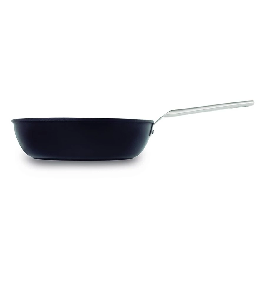 Сотейник-сковорода з ручкою Valira AIRE, діаметр 28 см, чорний Valira 4667/25 фото 1