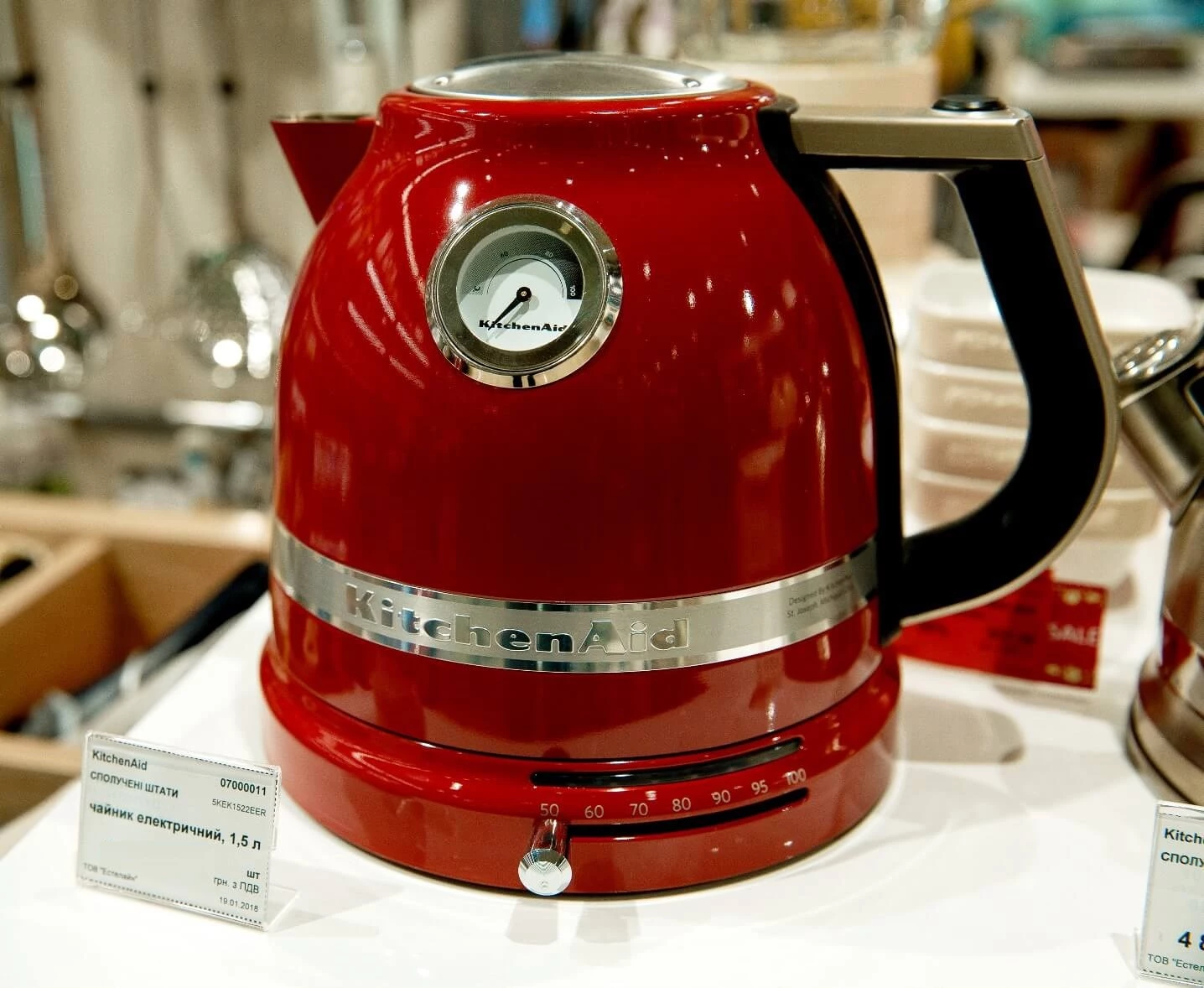 Чайник електричний KitchenAid ARTISAN, об'єм 1.5 л, червоний KitchenAid 5KEK1522EER фото 5