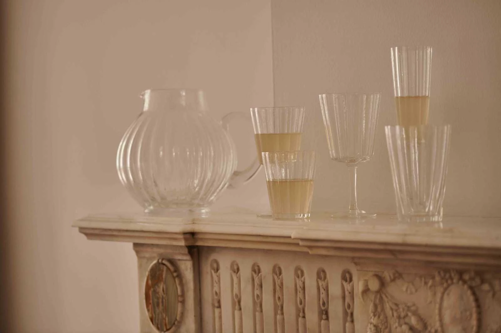 Набір келихів для шампанського Laura Ashley GLASS COLLECTABLES, об'єм 0,21 л, прозорий, 4 шт. Laura Ashley 183514 фото 4